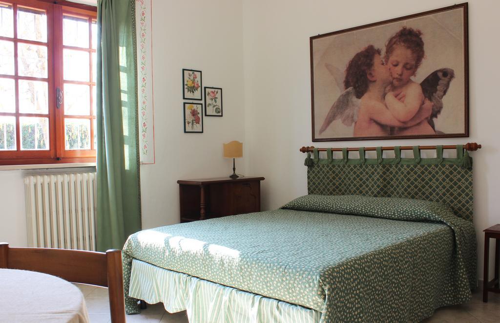 Bed and Breakfast "Lilla" Calci Pokój zdjęcie