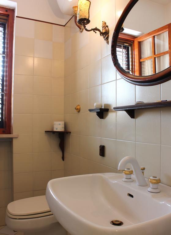Bed and Breakfast "Lilla" Calci Pokój zdjęcie