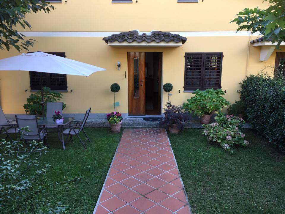 Bed and Breakfast "Lilla" Calci Zewnętrze zdjęcie